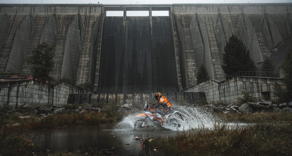 בג'אג' ההודית משתלטת על KTM: עם 800 מיליון אירו היא תציל את יצרנית האופנועים האוסטרית